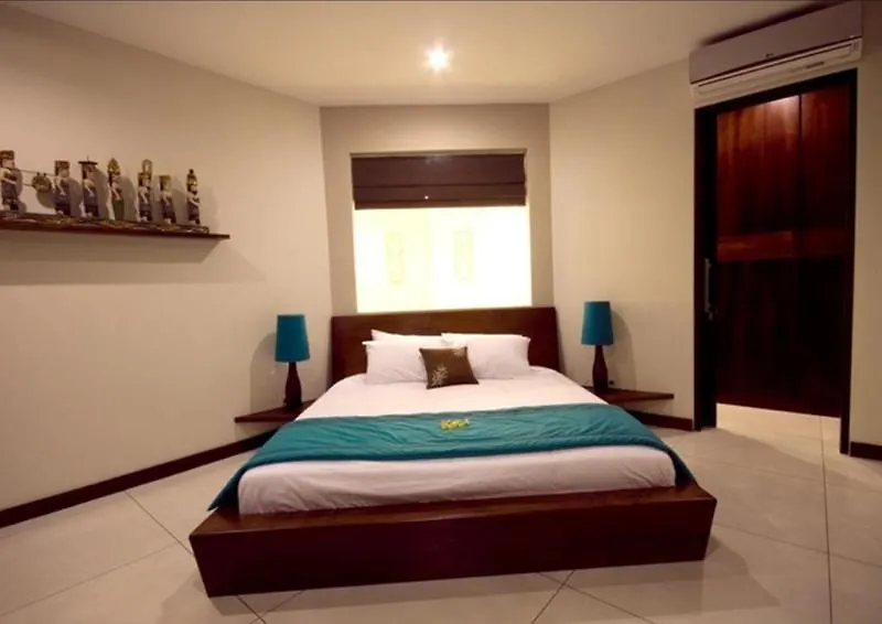 Villa Kirana Seminyak Σεμινιάκ