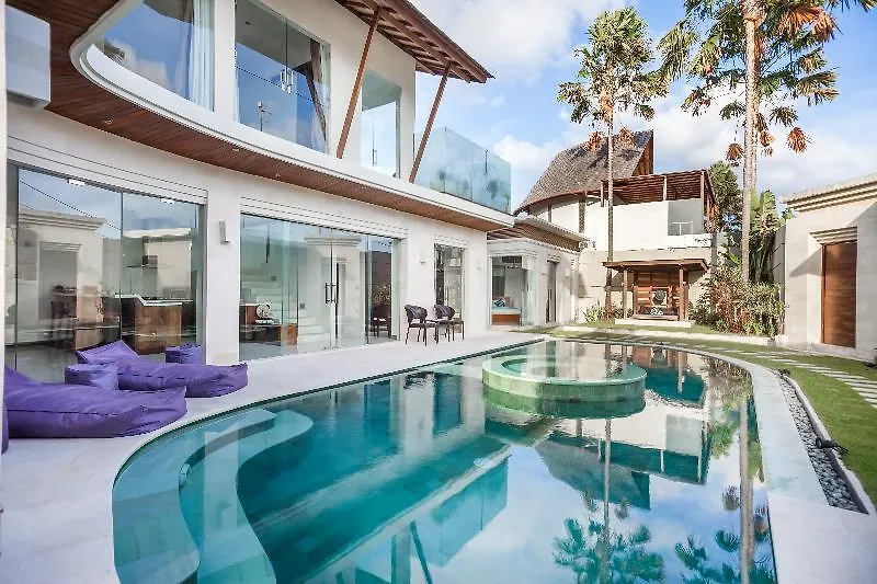 Villa Kirana Seminyak Ινδονησία